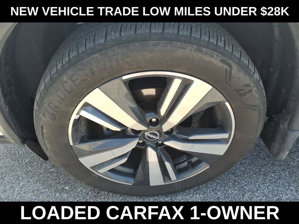 Used 2024 Nissan Rogue SL w/ SL Premium Package AWD/4WD image 10