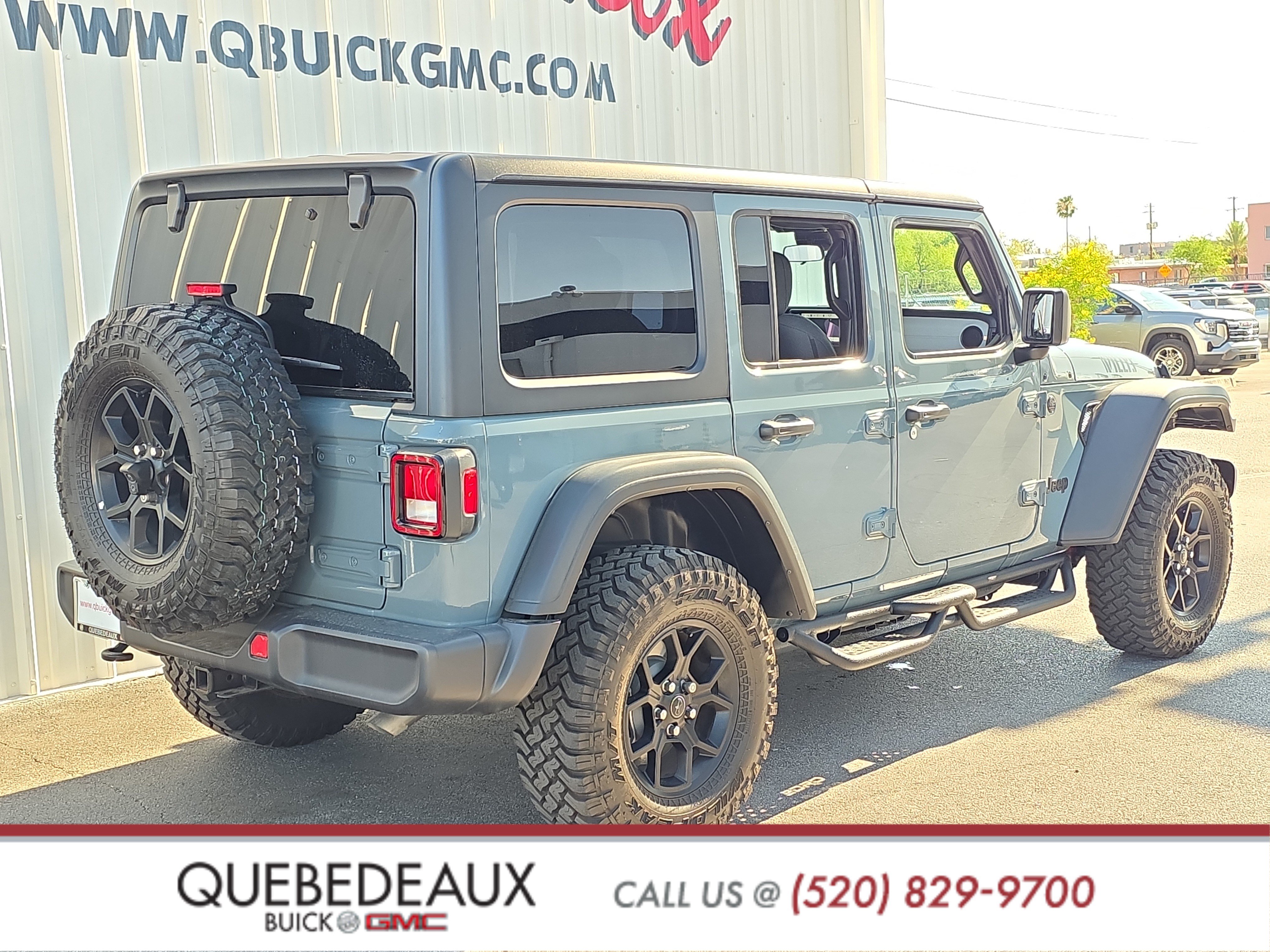 Used 2025 Jeep Wrangler Unlimited Sport AWD/4WD image 7