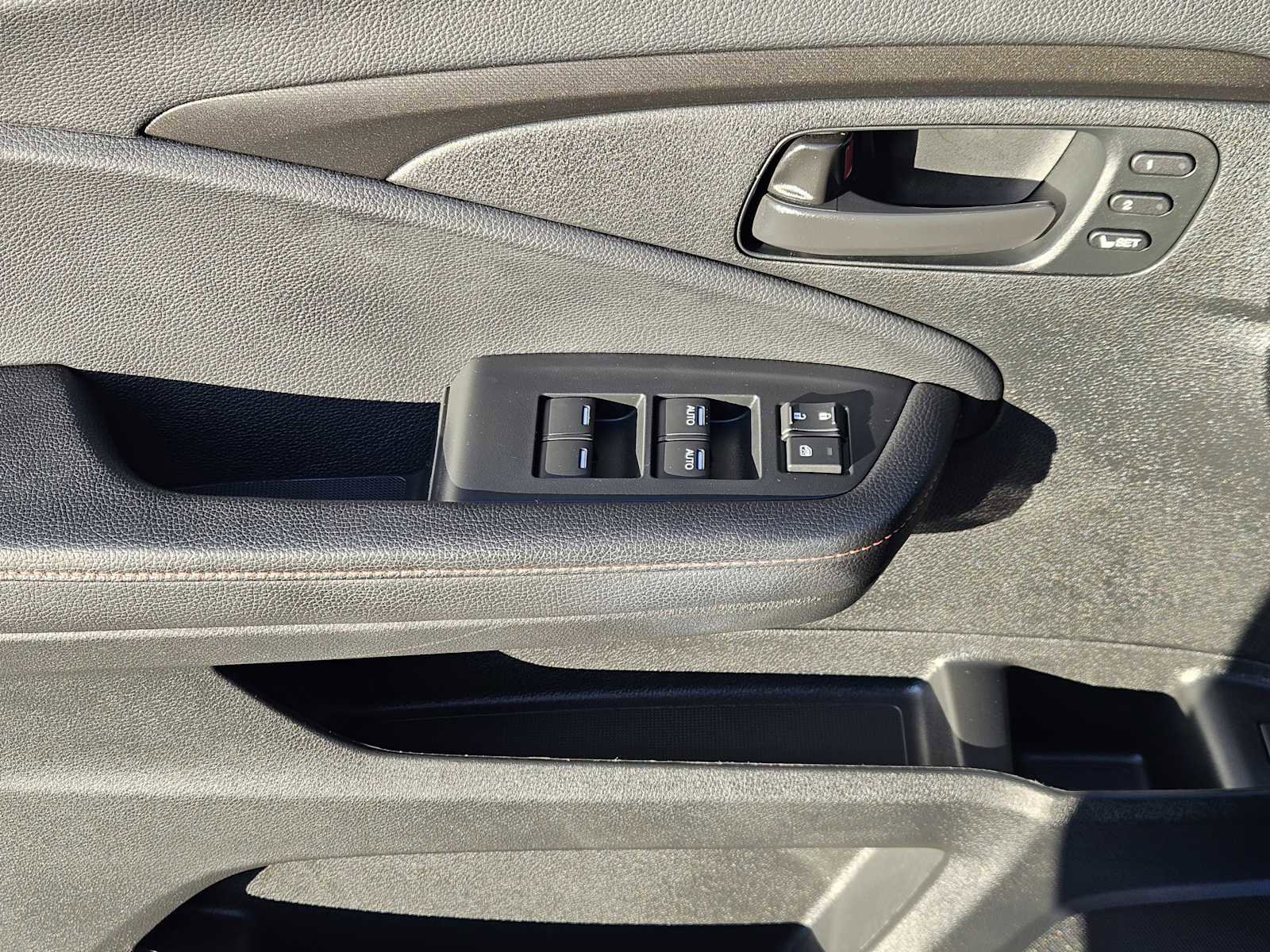 Certified 2024 Honda Passport TrailSport image 23