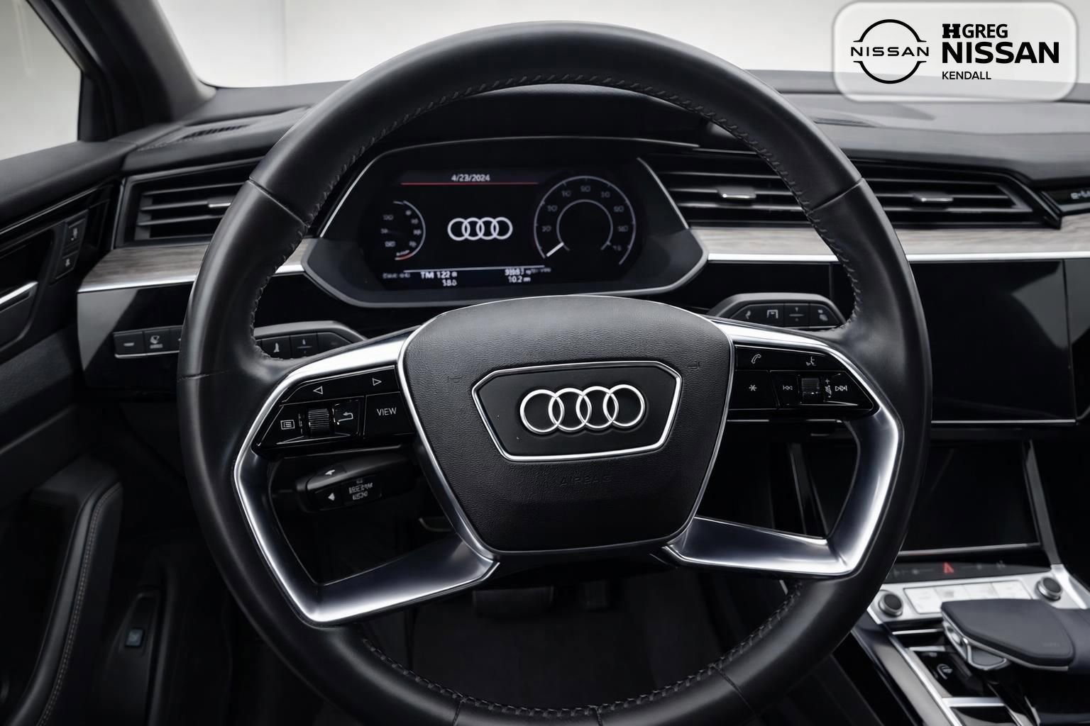 Used 2019 Audi e-tron Prestige AWD/4WD image 11