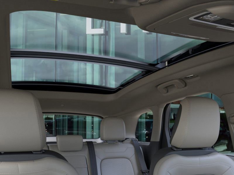 New 2025 Lincoln Corsair Grand Touring w/ Equipment Group 301A image 22