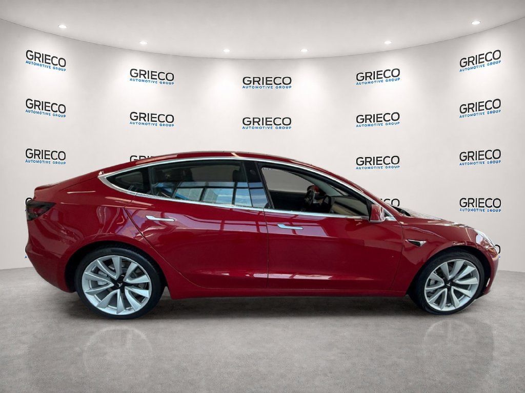 Used 2018 Tesla Model 3 Long Range RWD image 8
