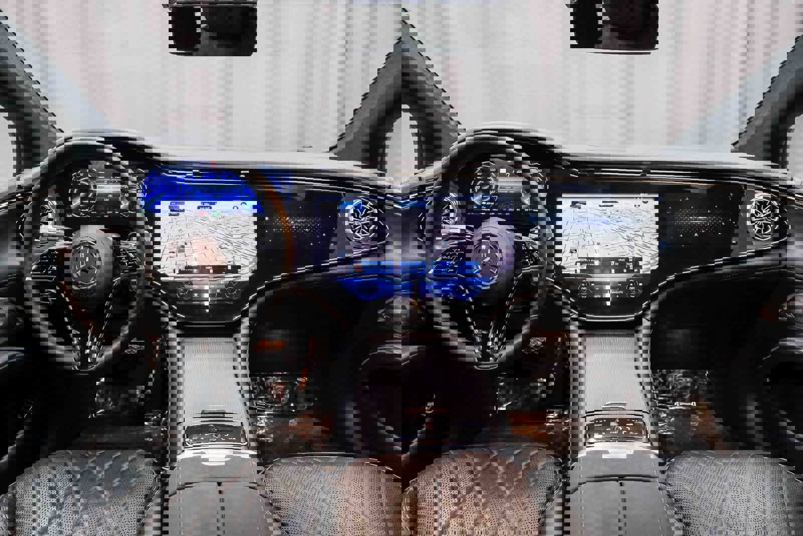 Certified 2022 Mercedes-Benz EQS 580 4MATIC Sedan image 13