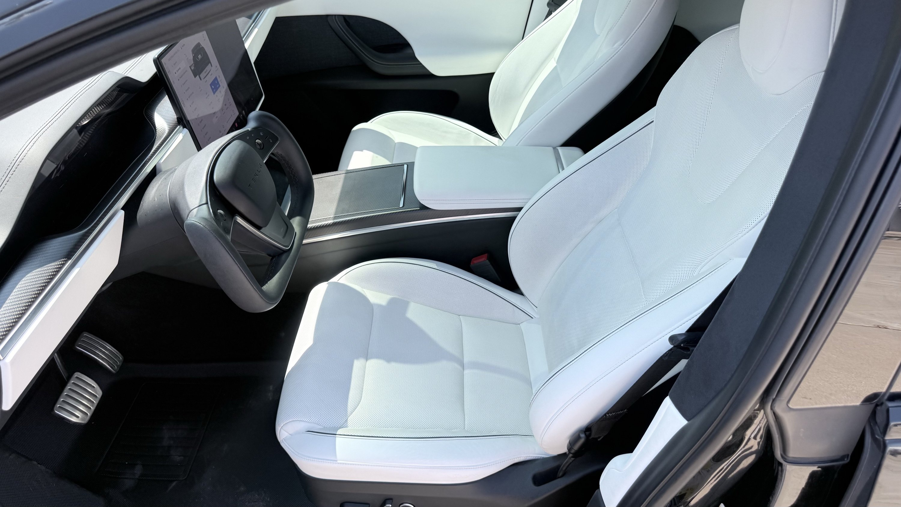 Used 2022 Tesla Model X Plaid AWD/4WD image 24