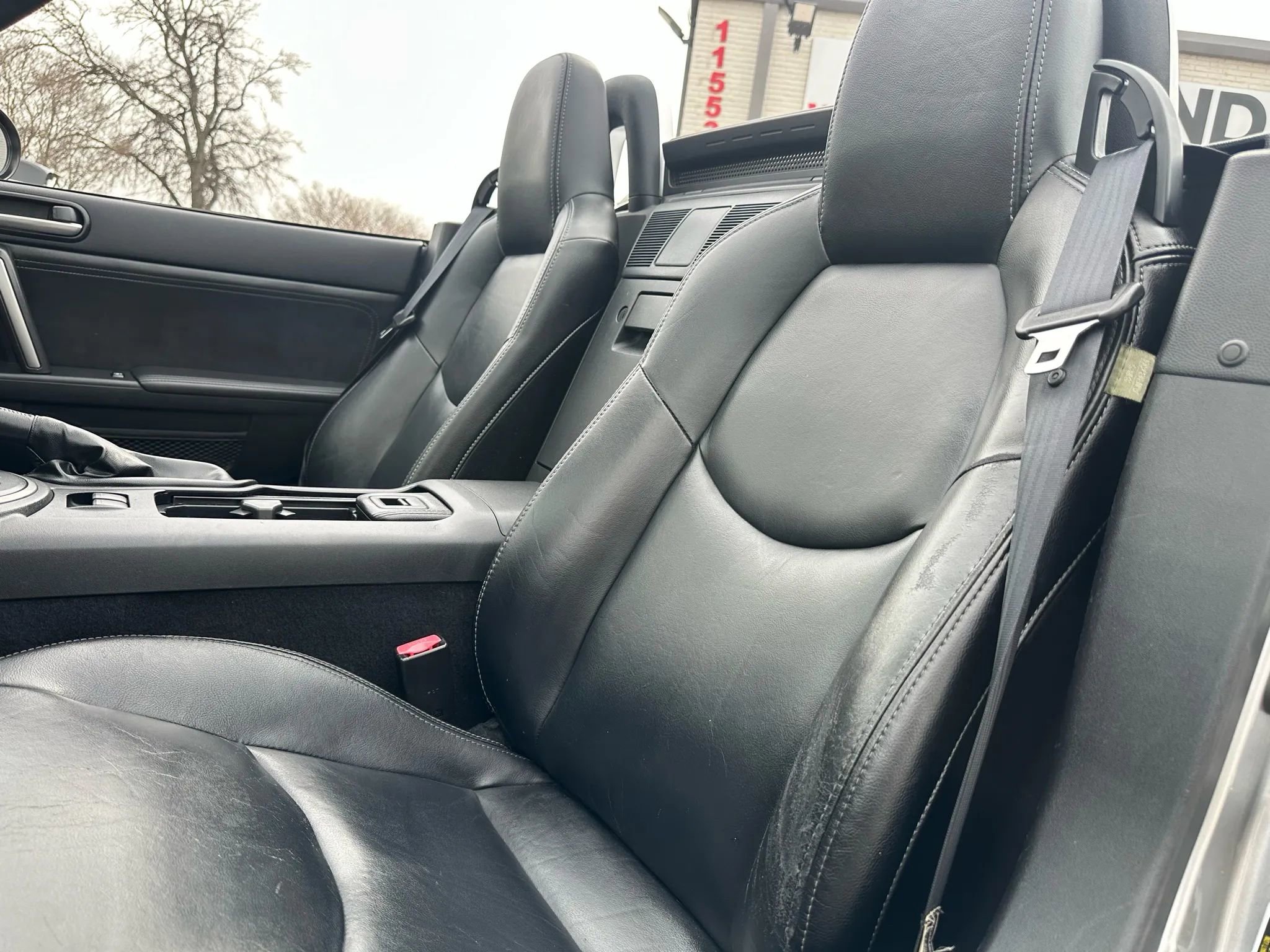 Used 2012 MAZDA MX-5 Miata Grand Touring w/ Premium Pkg image 14