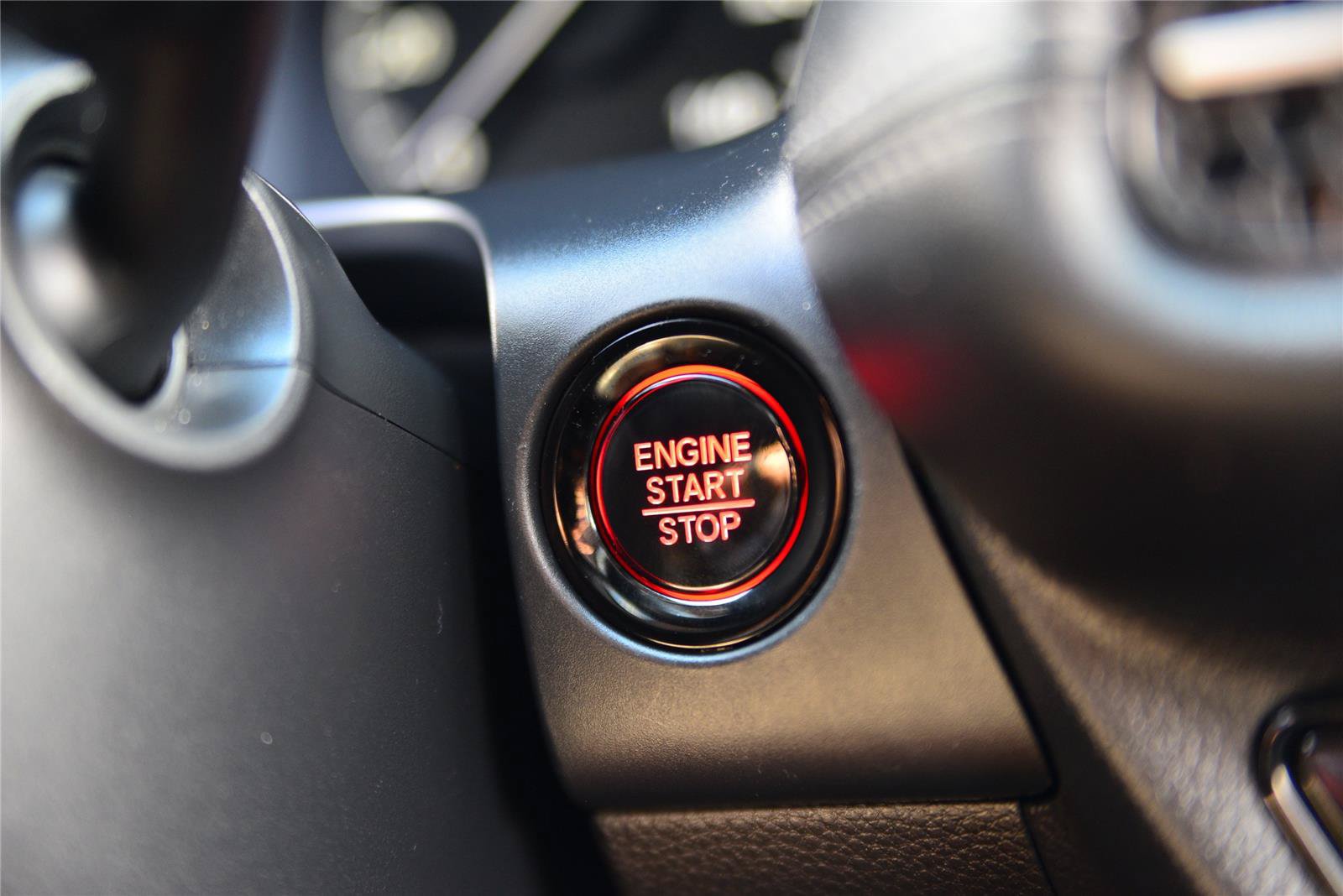 Used 2023 Honda HR-V EX-L image 32