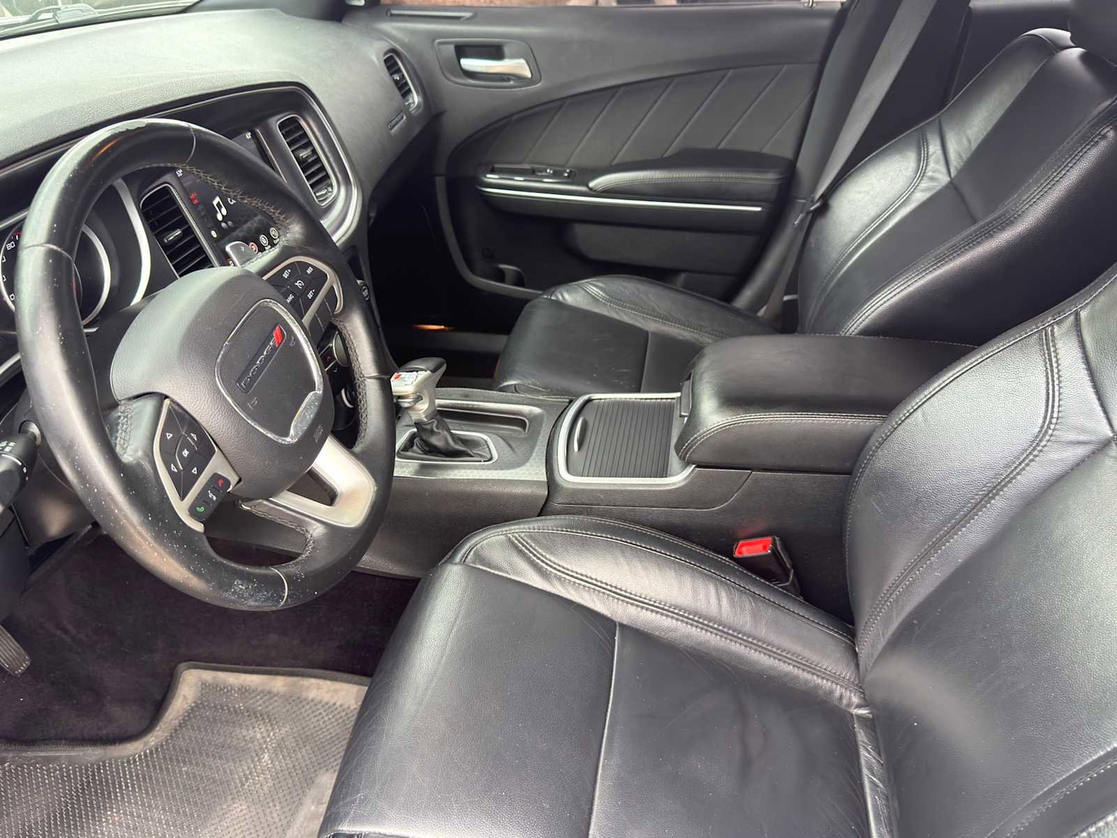 Used 2017 Dodge Charger R/T w/ Driver Confidence Group RWD image 10