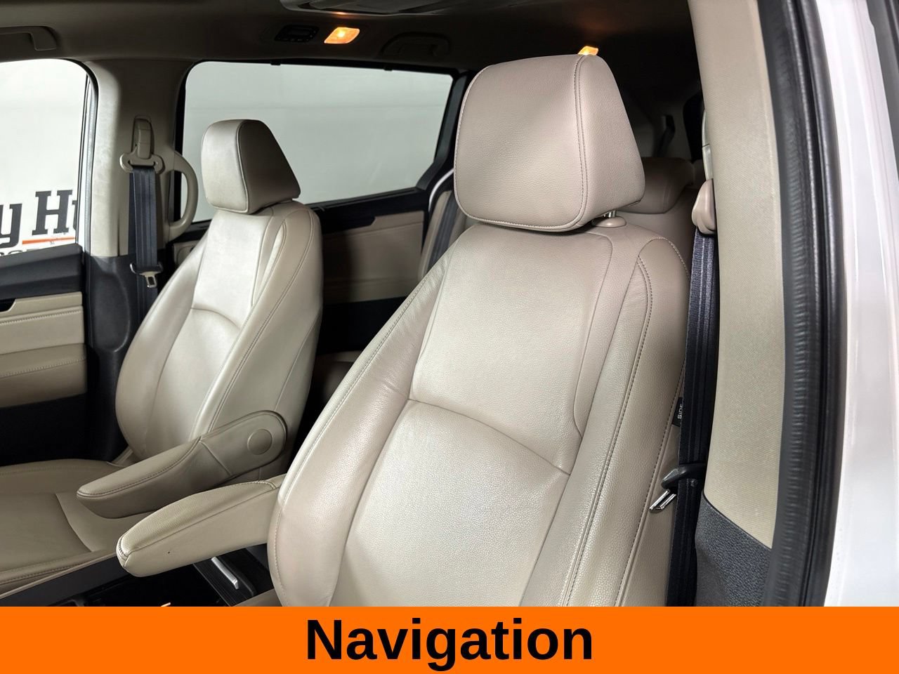Used 2023 Honda Odyssey Touring image 11