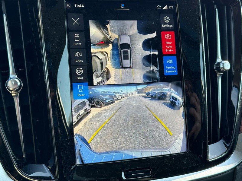 New 2026 Volvo V60 B5 Cross Country Plus w/ Climate Package image 14