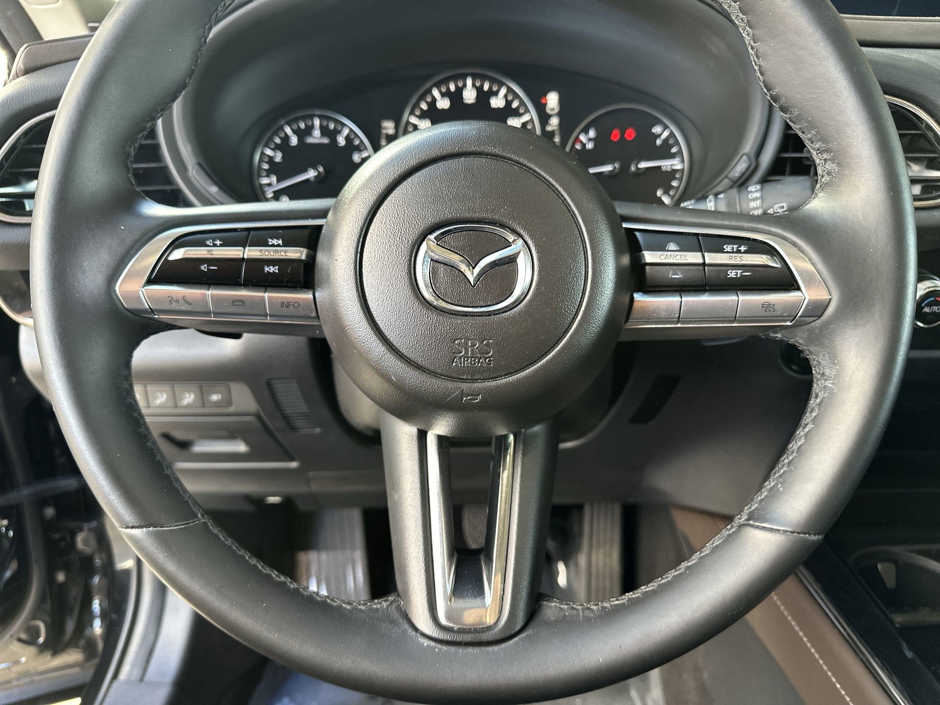 Used 2022 MAZDA CX-30 AWD 2.5 S w/ Premium Package image 11