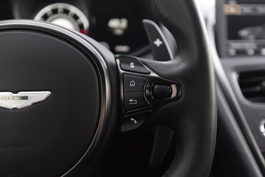 Used 2023 Aston Martin DBS Superleggera Volante RWD image 41