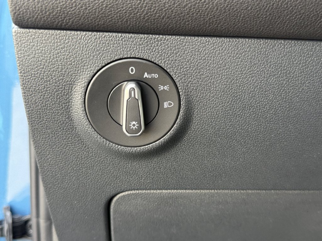 New 2027 Volkswagen Taos Sport AWD/4WD image 20