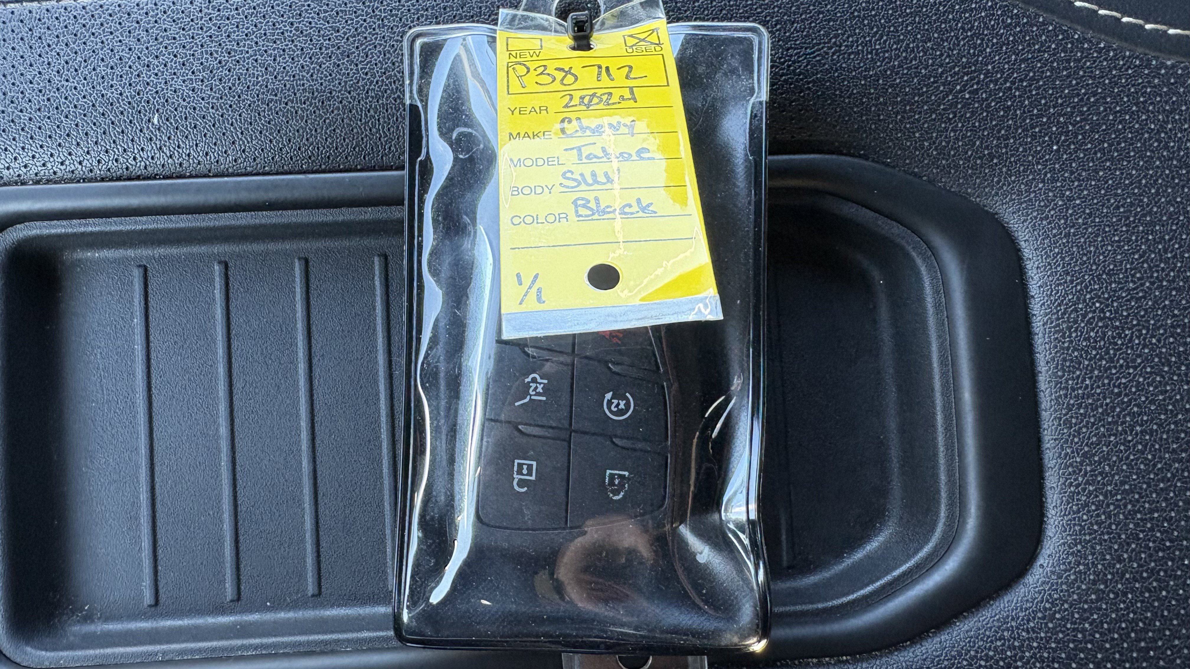 Used 2024 Chevrolet Tahoe Premier image 35