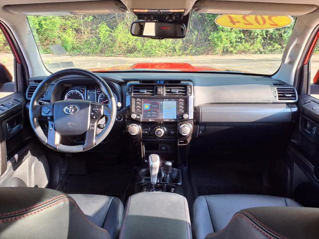 Used 2024 Toyota 4Runner TRD Off-Road Premium w/ Moonroof Package AWD/4WD image 13