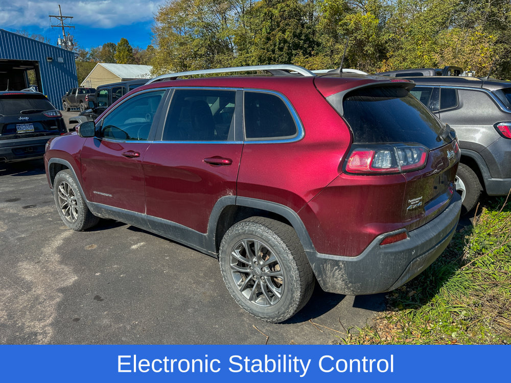 Used 2019 Jeep Cherokee Latitude Plus w/ Comfort/Convenience Group AWD/4WD image 5