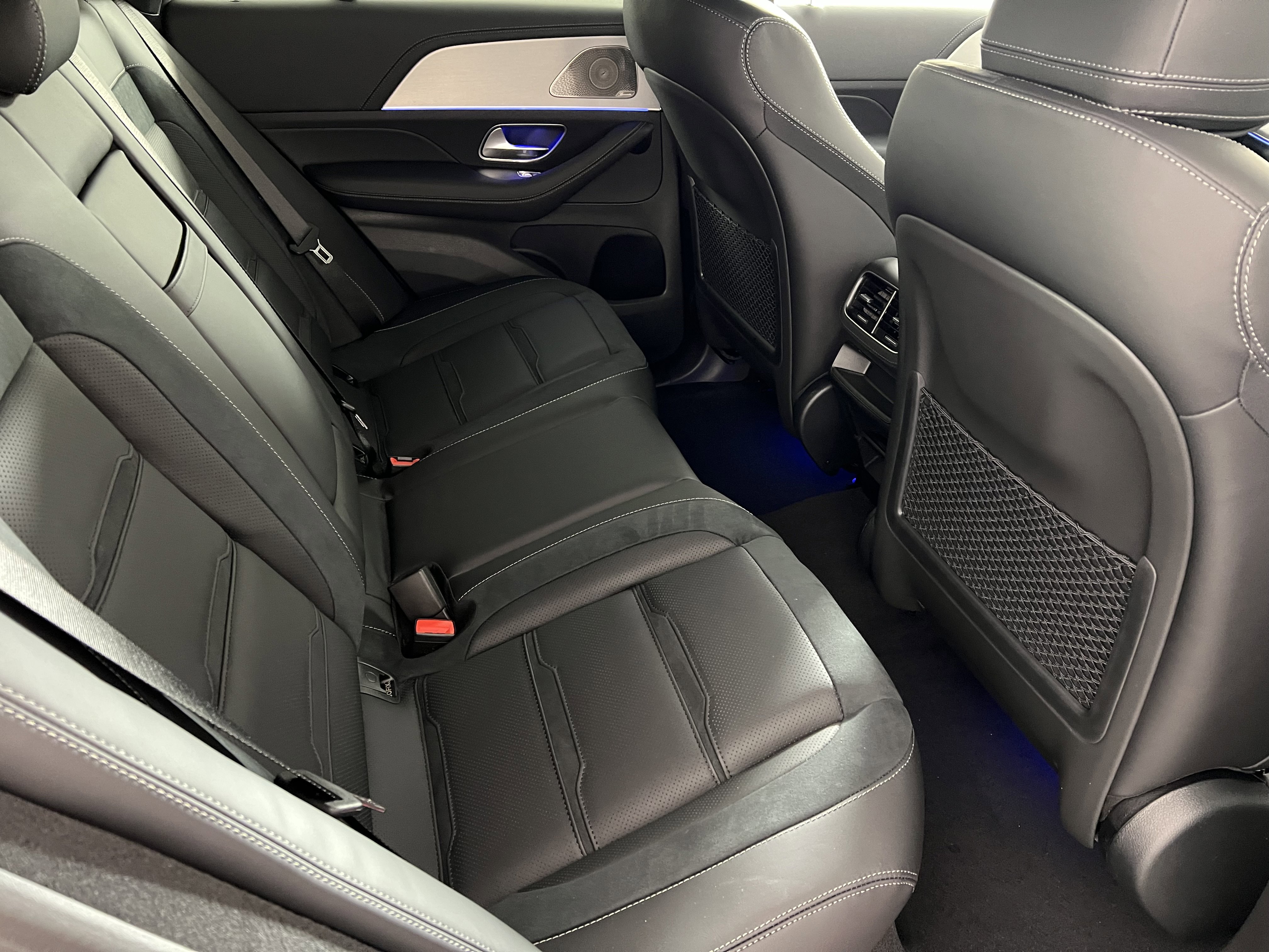 New 2026 Mercedes-Benz GLE 53 AMG 4MATIC Coupe image 24