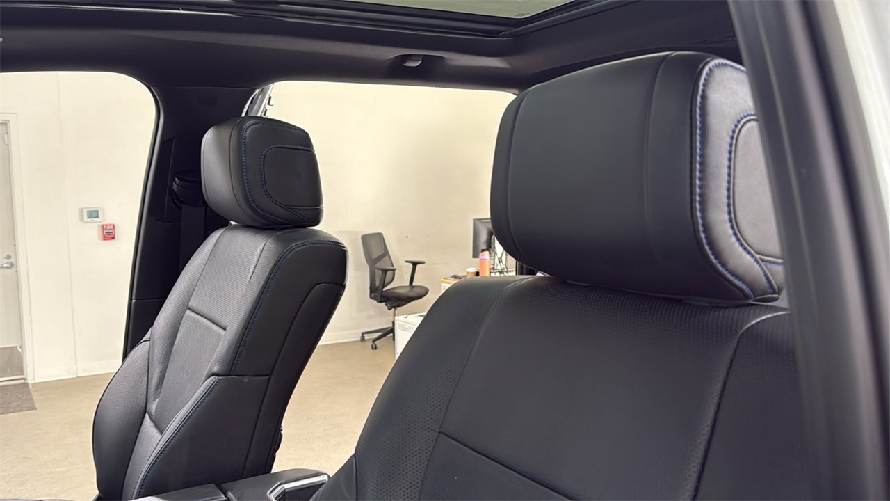 Used 2025 Toyota Tundra Platinum image 13