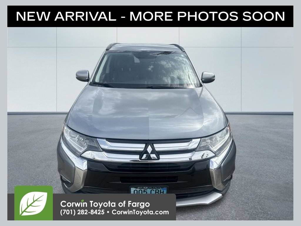 Used 2016 Mitsubishi Outlander SEL