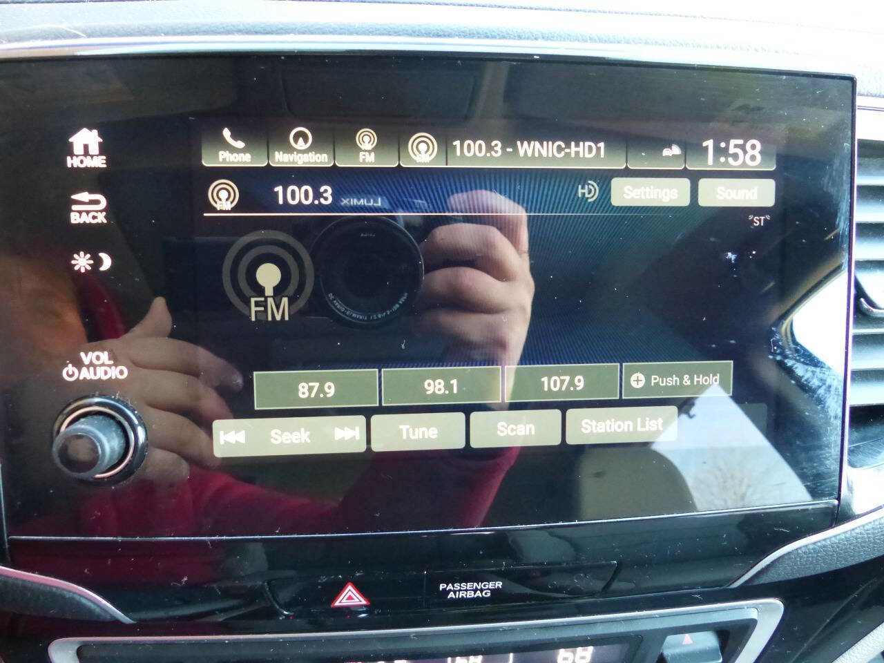 Used 2021 Honda Pilot Touring image 32