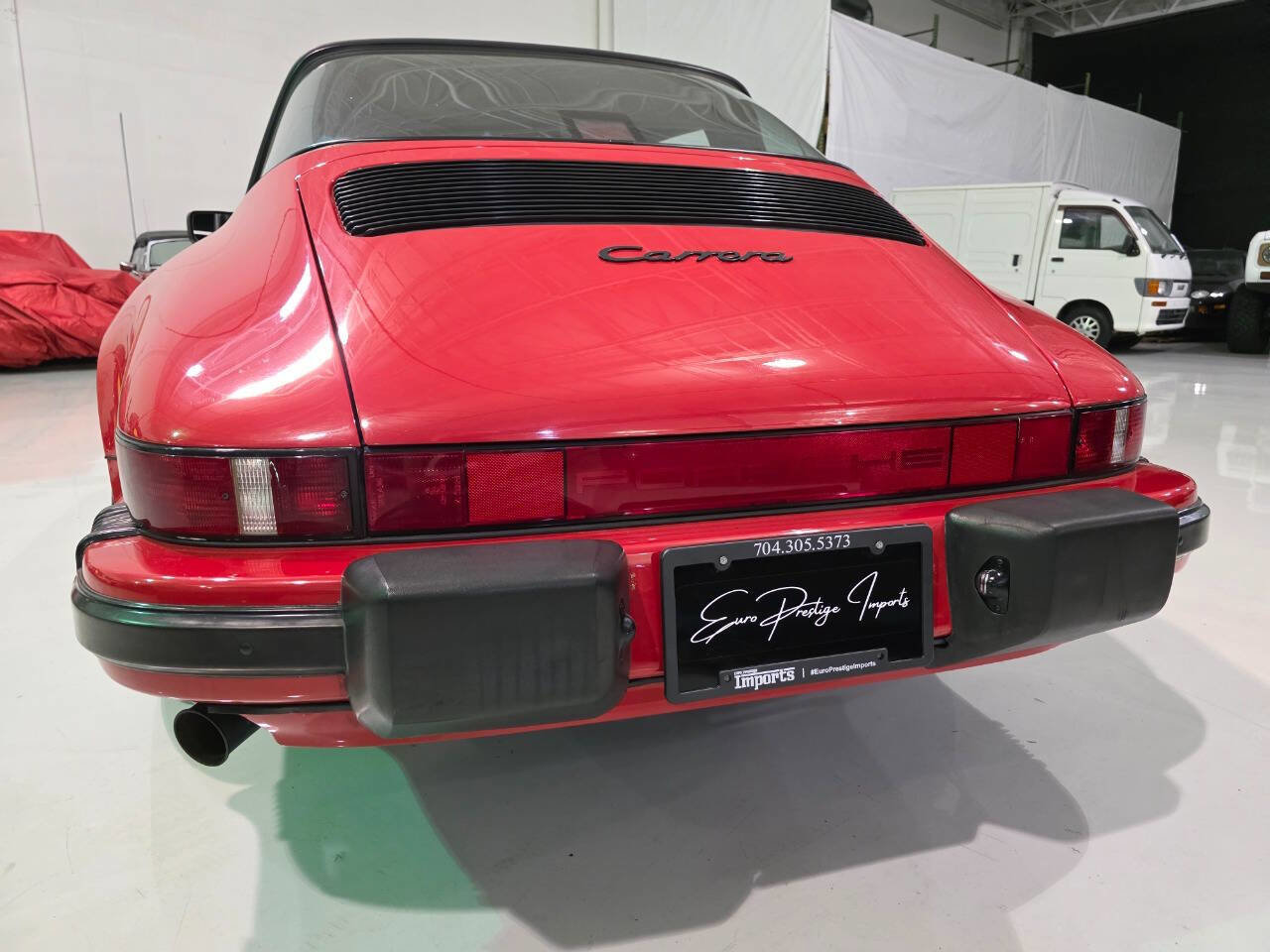 Used 1987 Porsche 911 Carrera RWD image 25