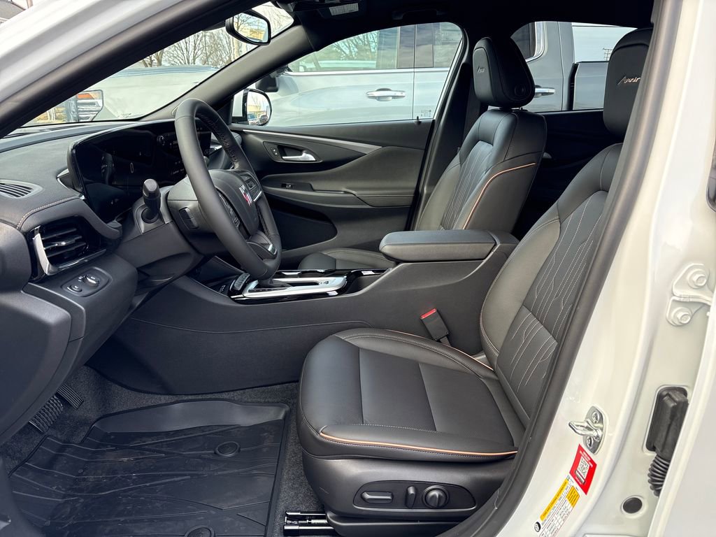 New 2026 Buick Envista Avenir image 11