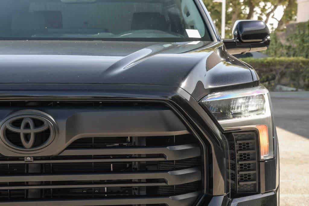 Used 2024 Toyota Tundra Limited AWD/4WD image 5