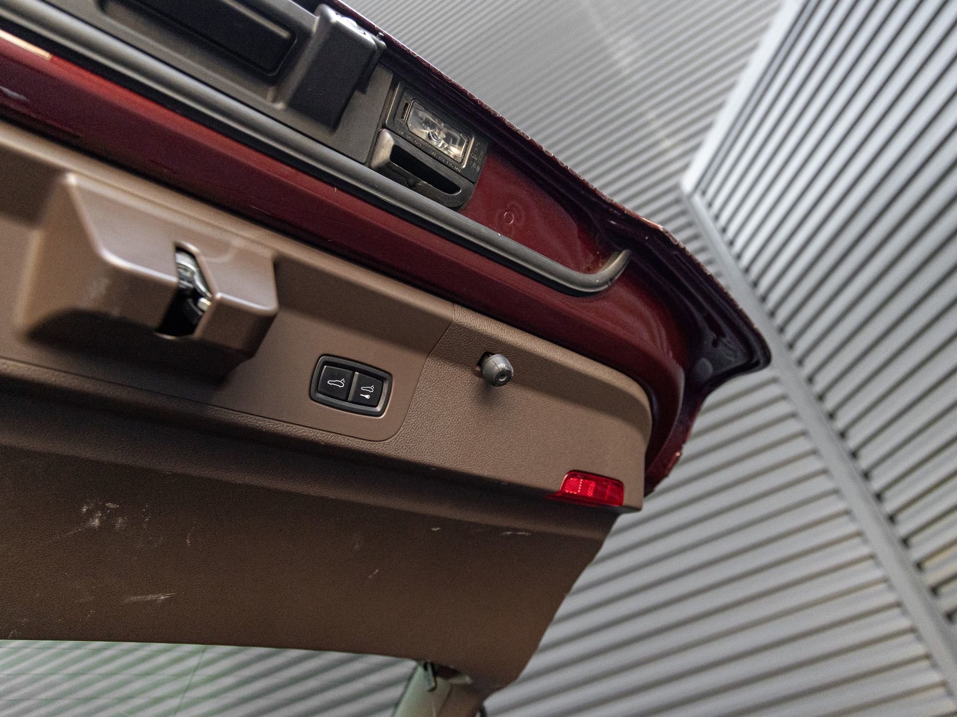 Certified 2023 Porsche Panamera Platinum Edition image 31