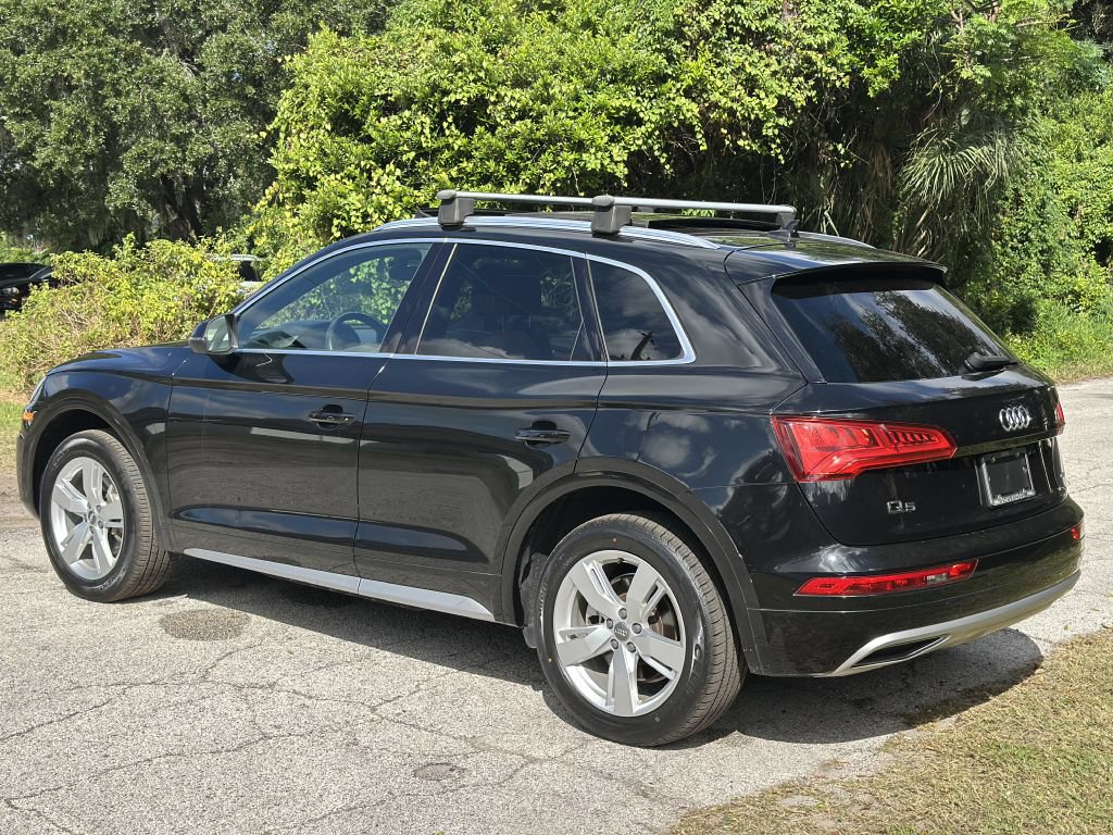 Used 2019 Audi Q5 2.0T Premium AWD/4WD image 14