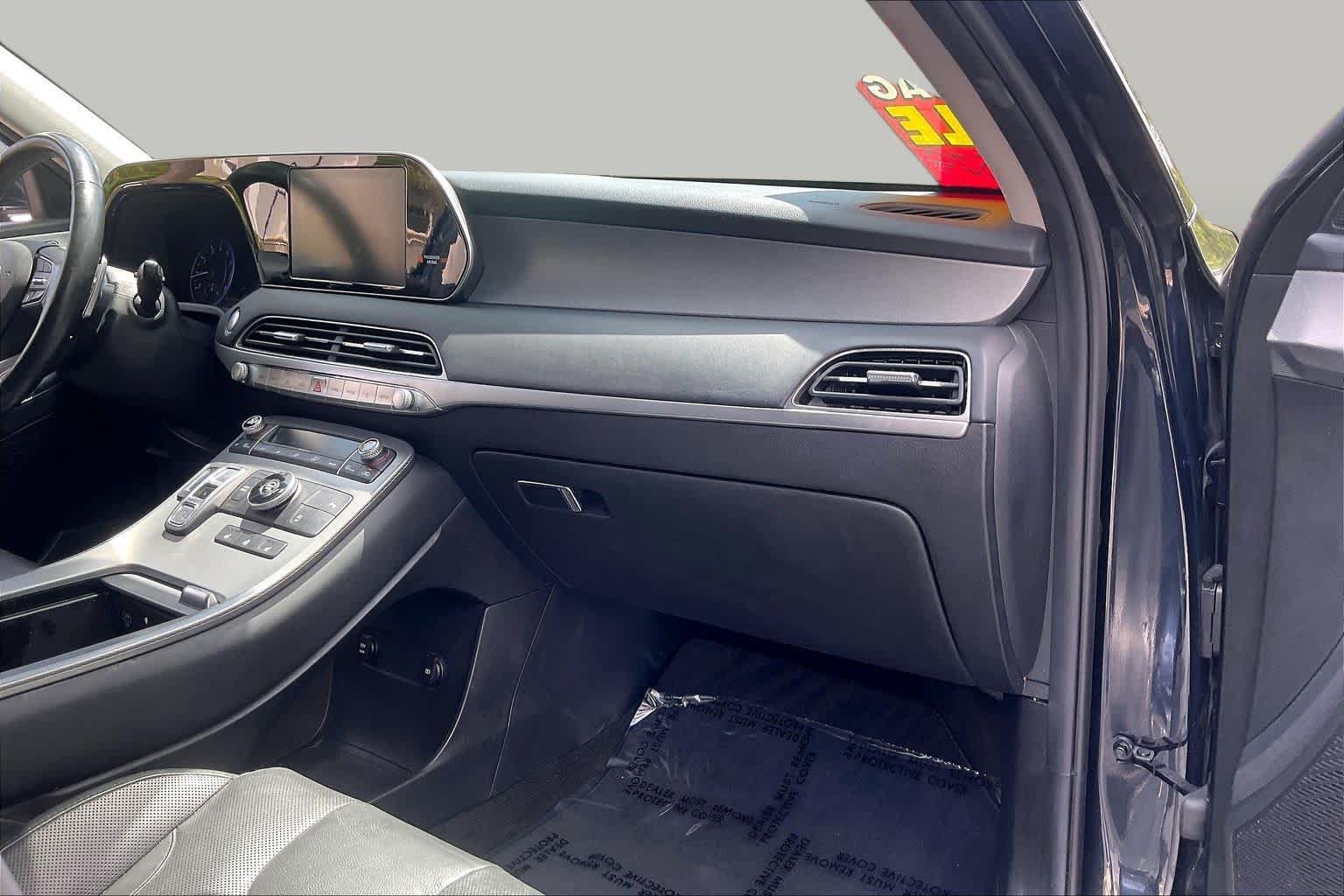 Used 2020 Hyundai Palisade SEL w/ Premium Package FWD image 17