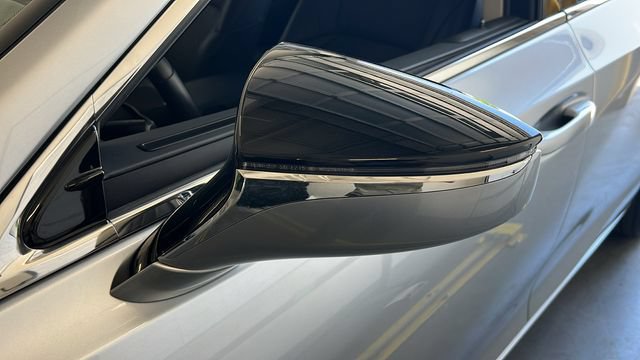 Used 2025 Lexus ES 300h w/ Premium Package FWD image 16