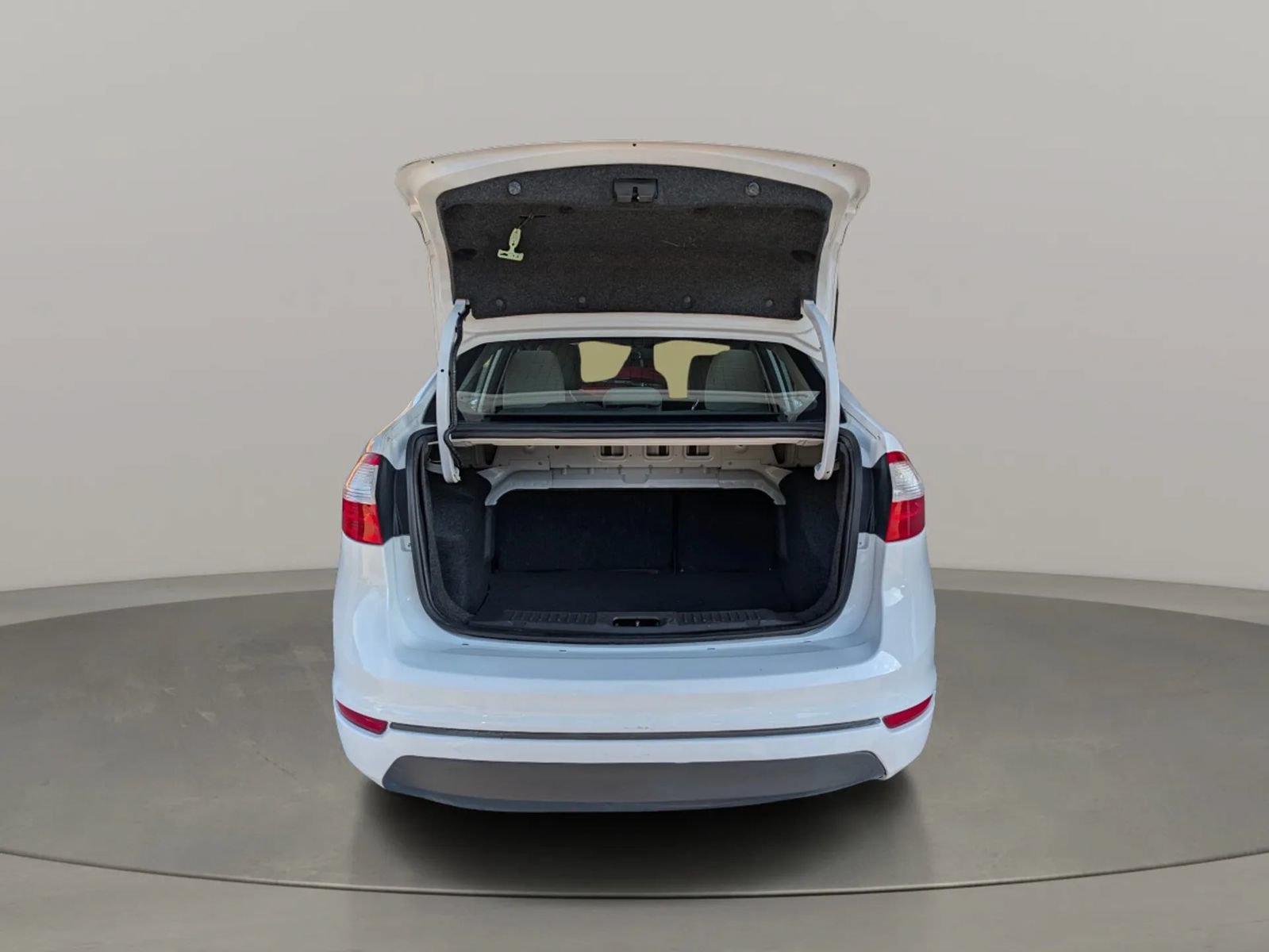 Used 2019 Ford Fiesta SE FWD image 14