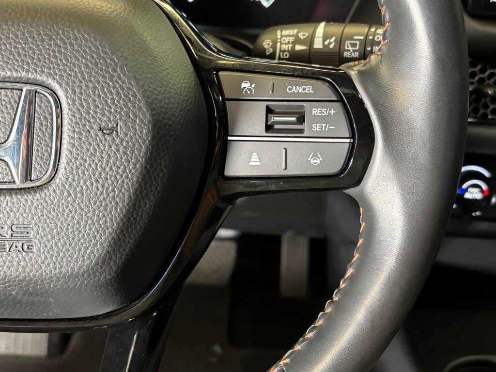 Used 2024 Honda HR-V Sport image 11