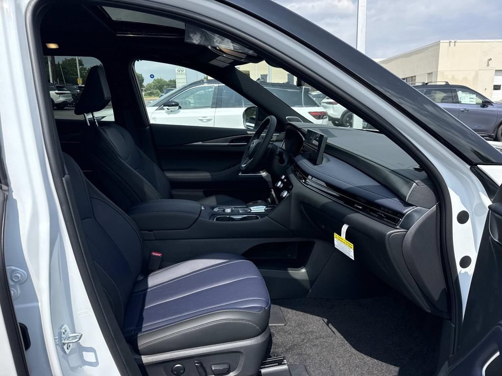 New 2027 INFINITI QX60 Sport w/ Dark Cargo Package AWD/4WD image 20