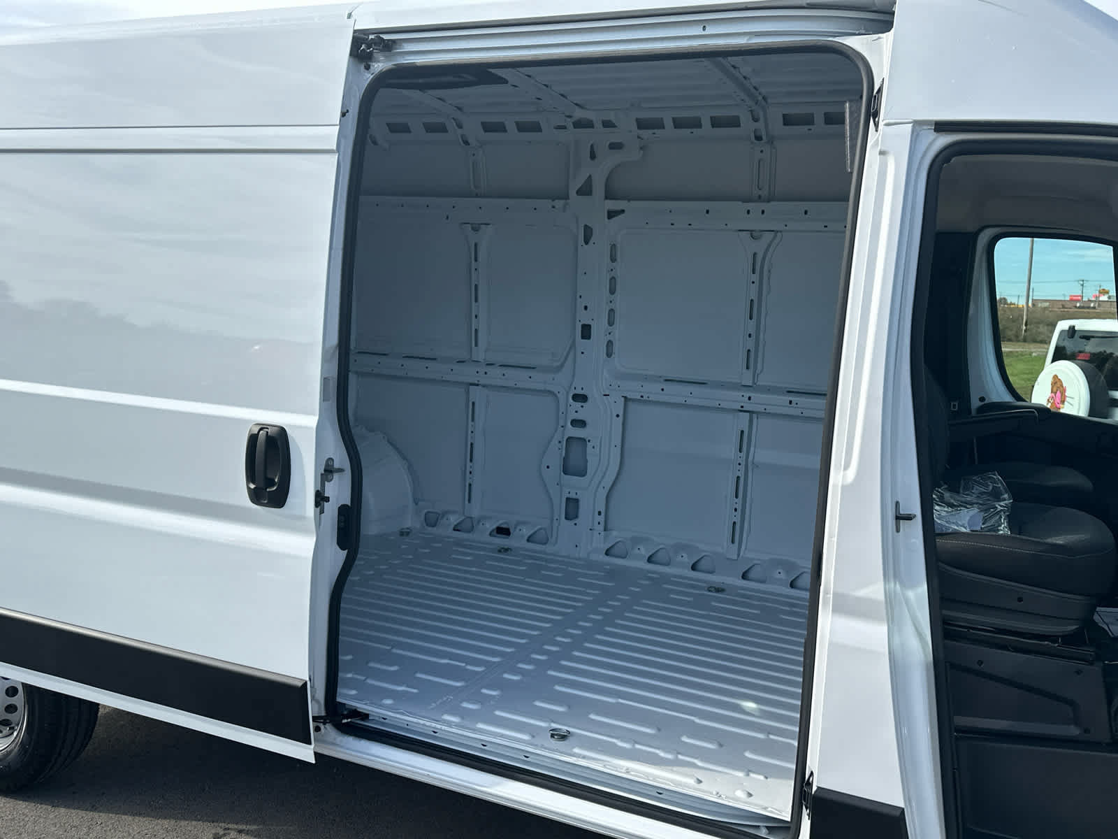 New 2024 RAM ProMaster 2500 w/ Safety Group FWD image 13