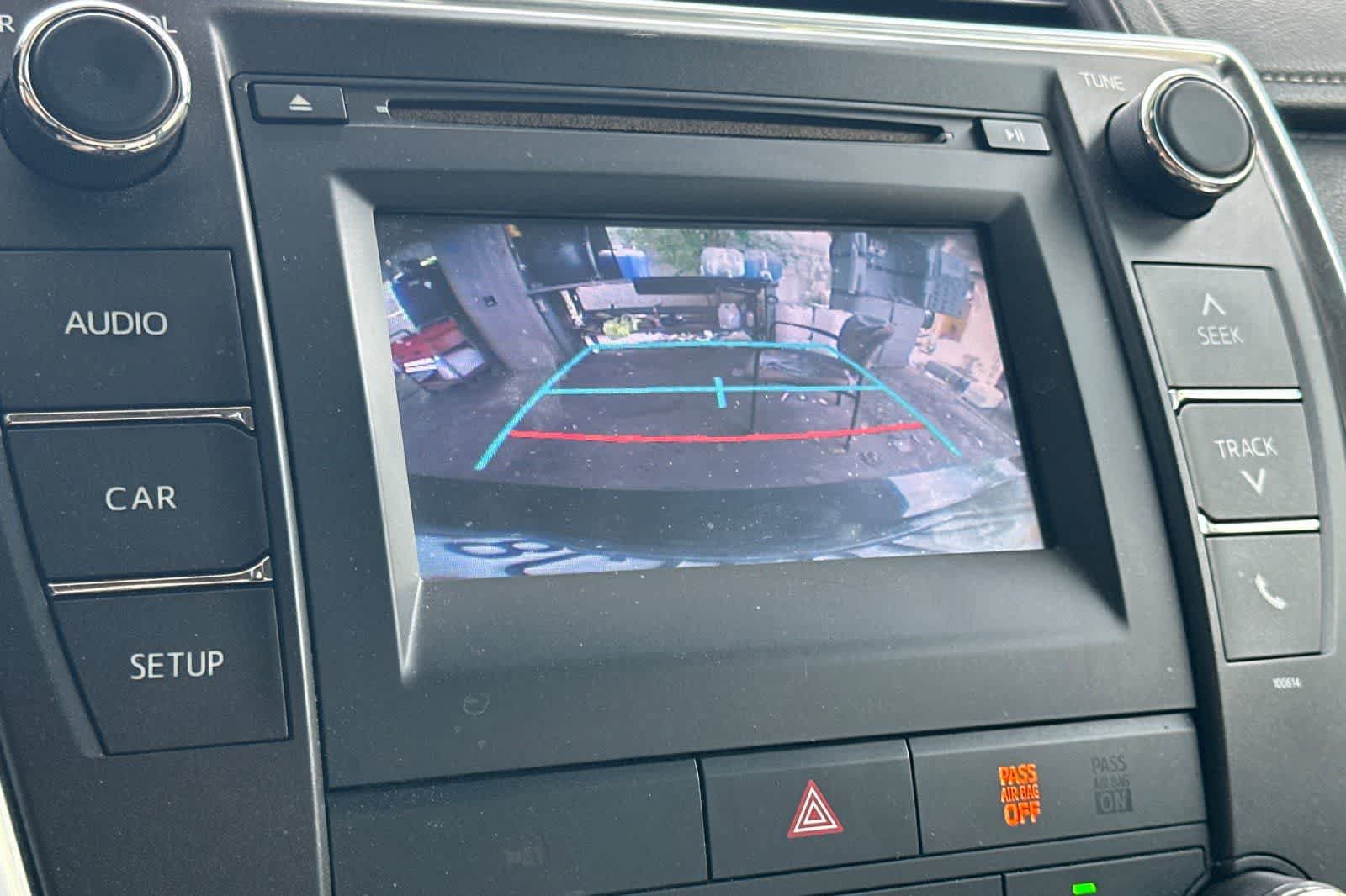 Used 2016 Toyota Camry SE FWD image 20