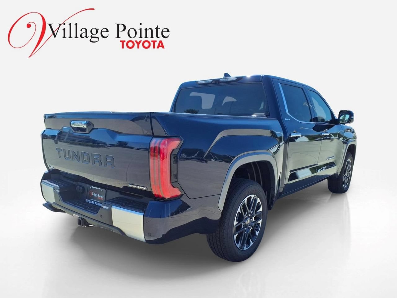 New 2026 Toyota Tundra Limited w/ Limited PVM Package AWD/4WD image 5