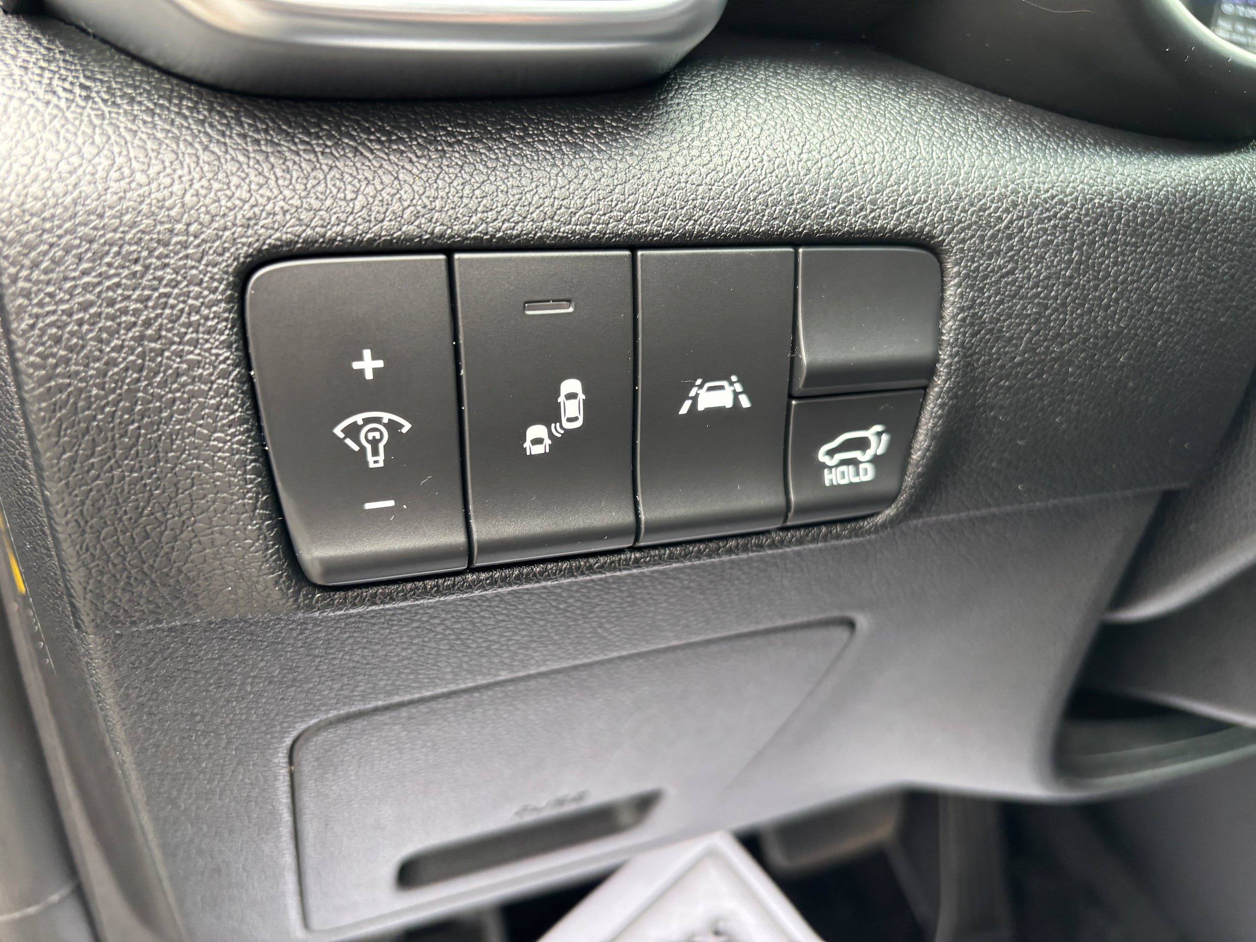 Used 2020 Kia Sportage EX AWD/4WD image 17