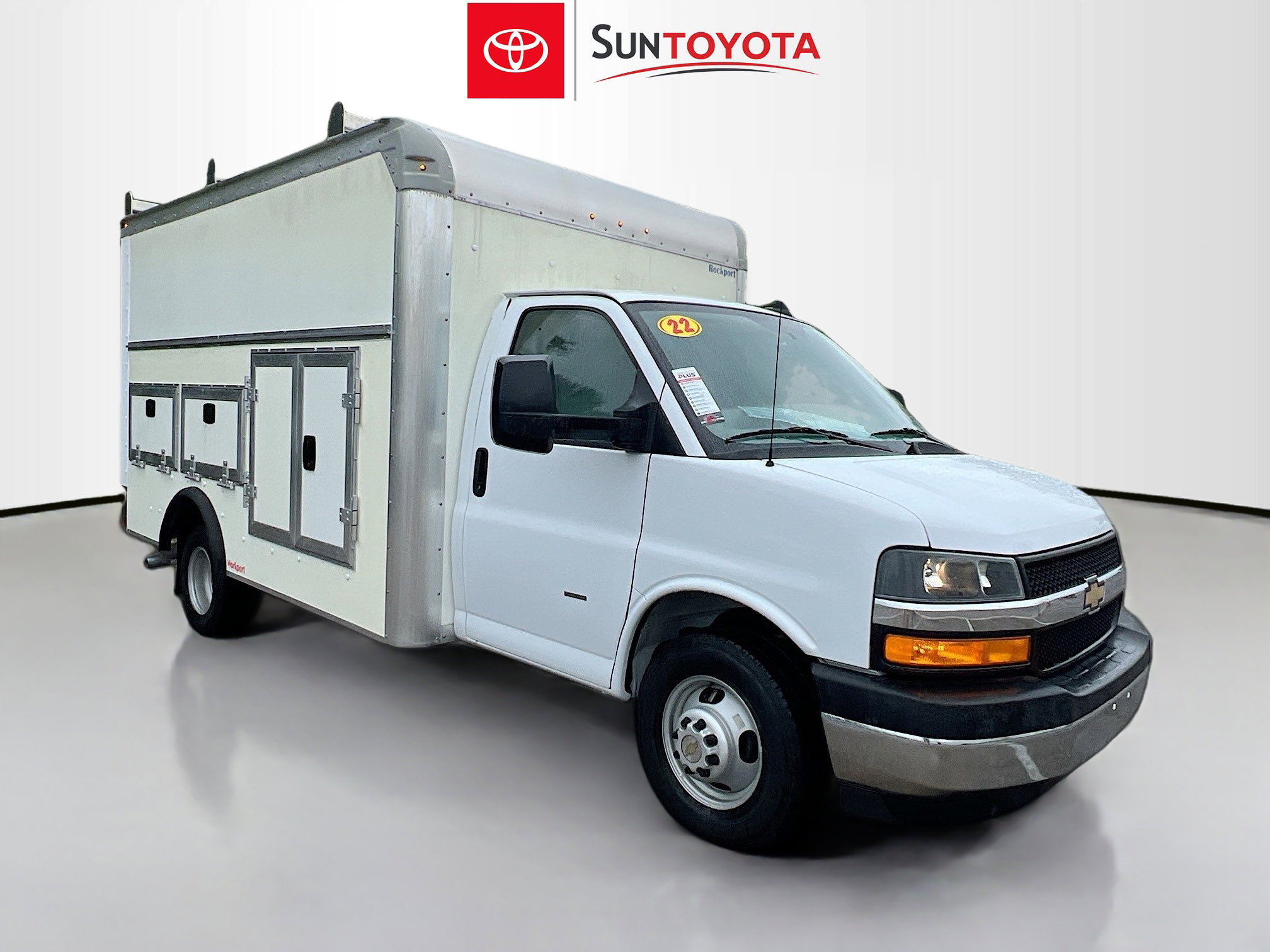 Used 2022 Chevrolet Express 3500 w/ Power Convenience Package image 1