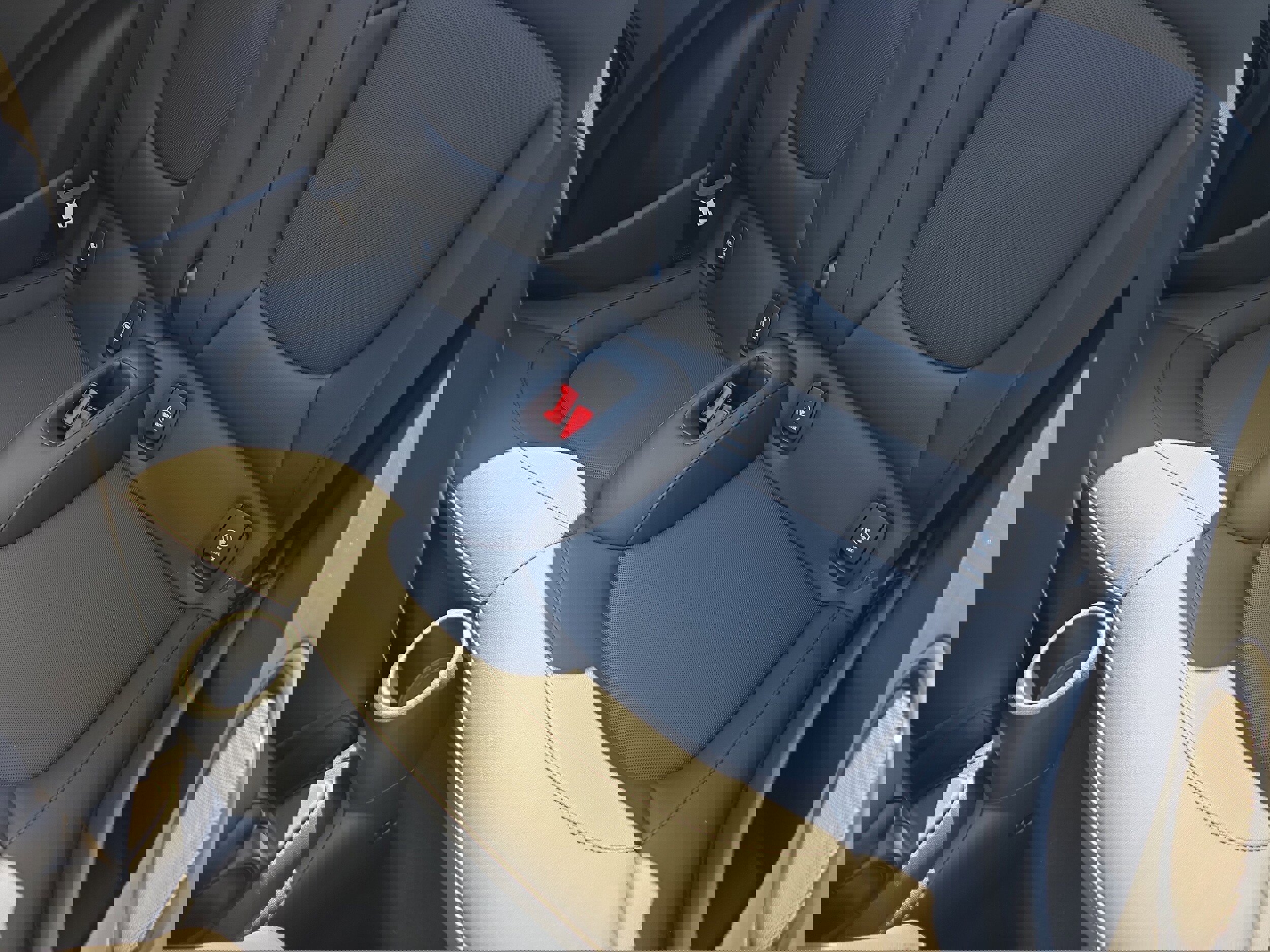 Used 2024 MINI Cooper S image 9