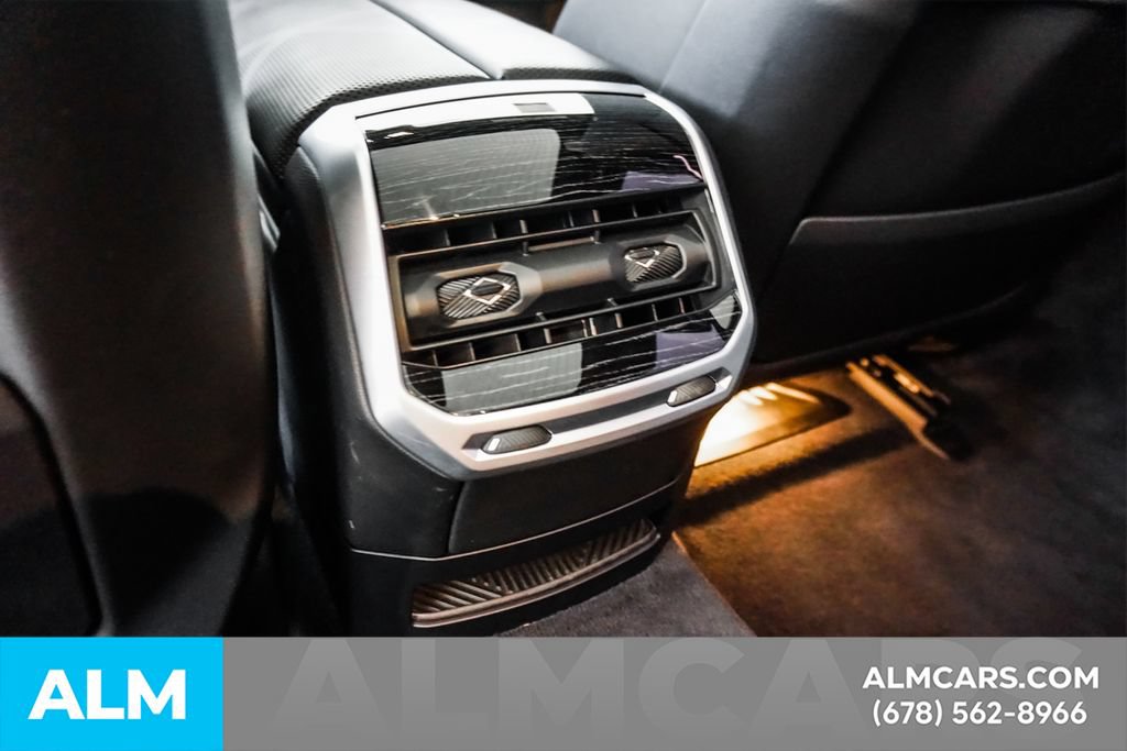 Used 2024 BMW i7 eDrive50 w/ M Sport Package RWD image 53