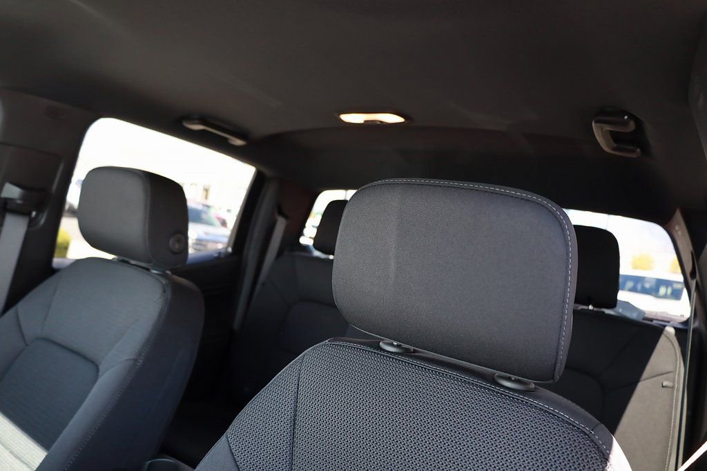 New 2026 GMC Canyon Elevation AWD/4WD image 17