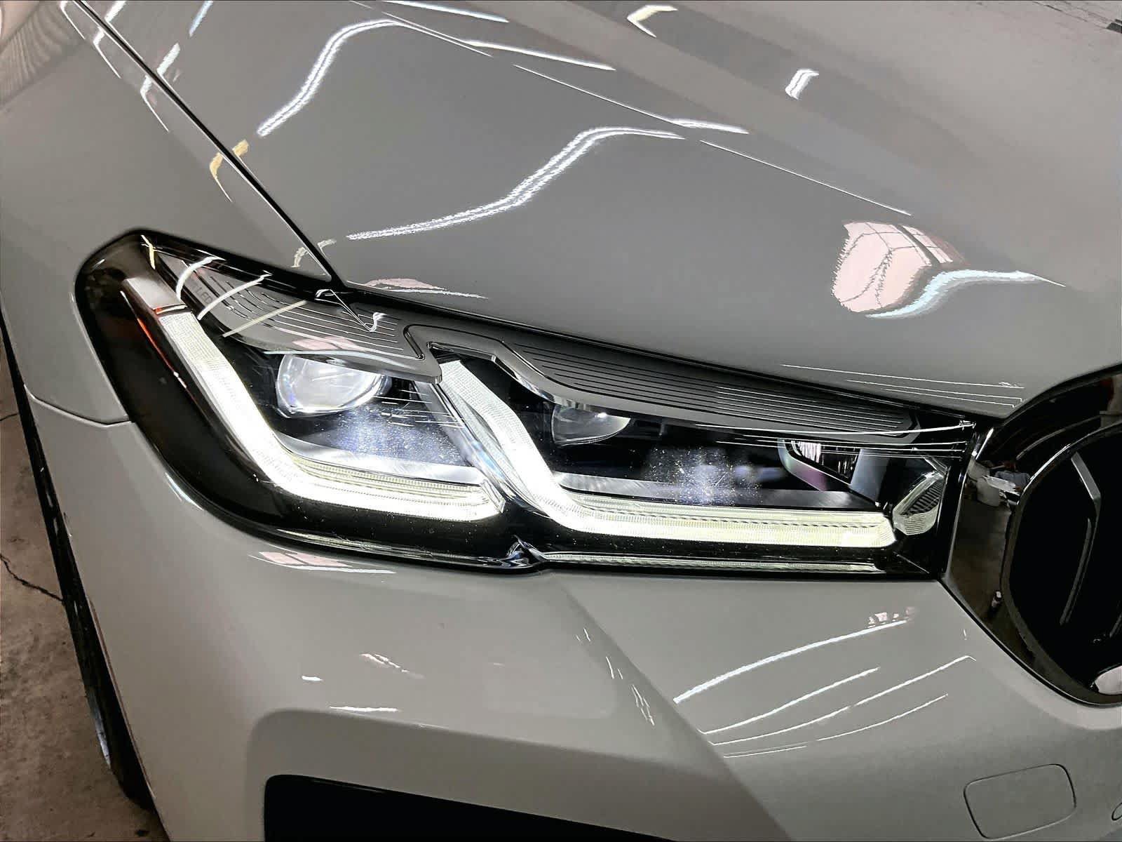 Used 2023 BMW 540i w/ Executive Package RWD image 31