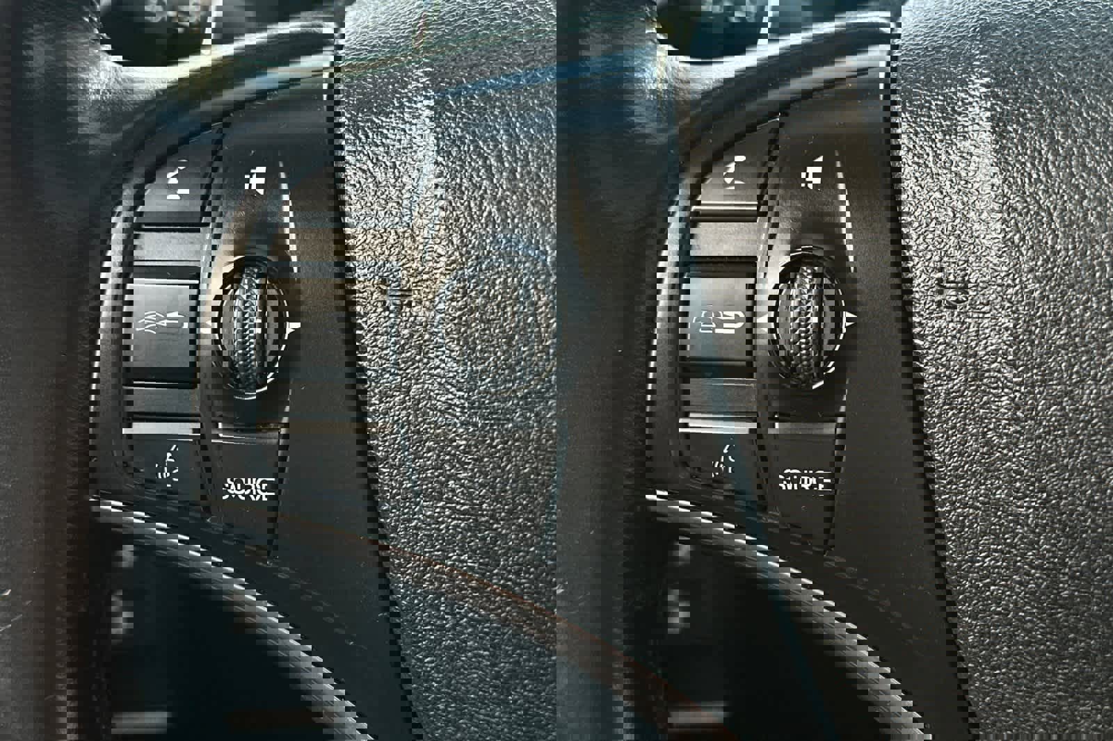 Used 2018 Acura MDX FWD image 31