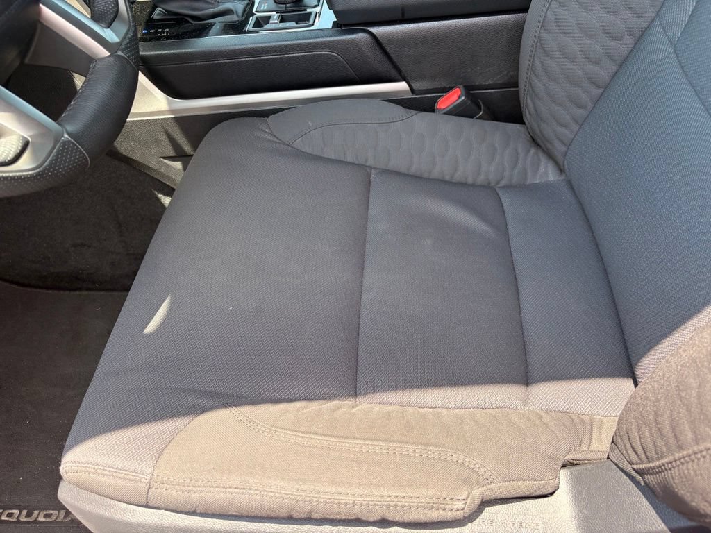 Used 2025 Toyota Sequoia SR5 AWD/4WD image 24