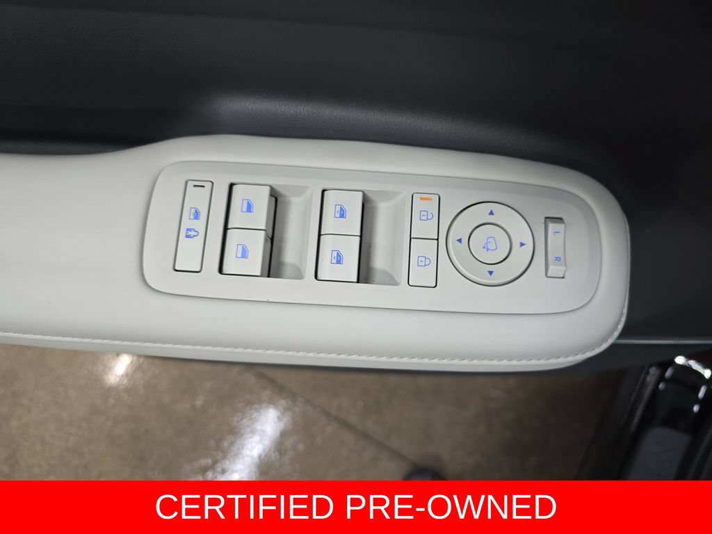 Certified 2026 Hyundai Santa Fe Limited AWD/4WD image 28