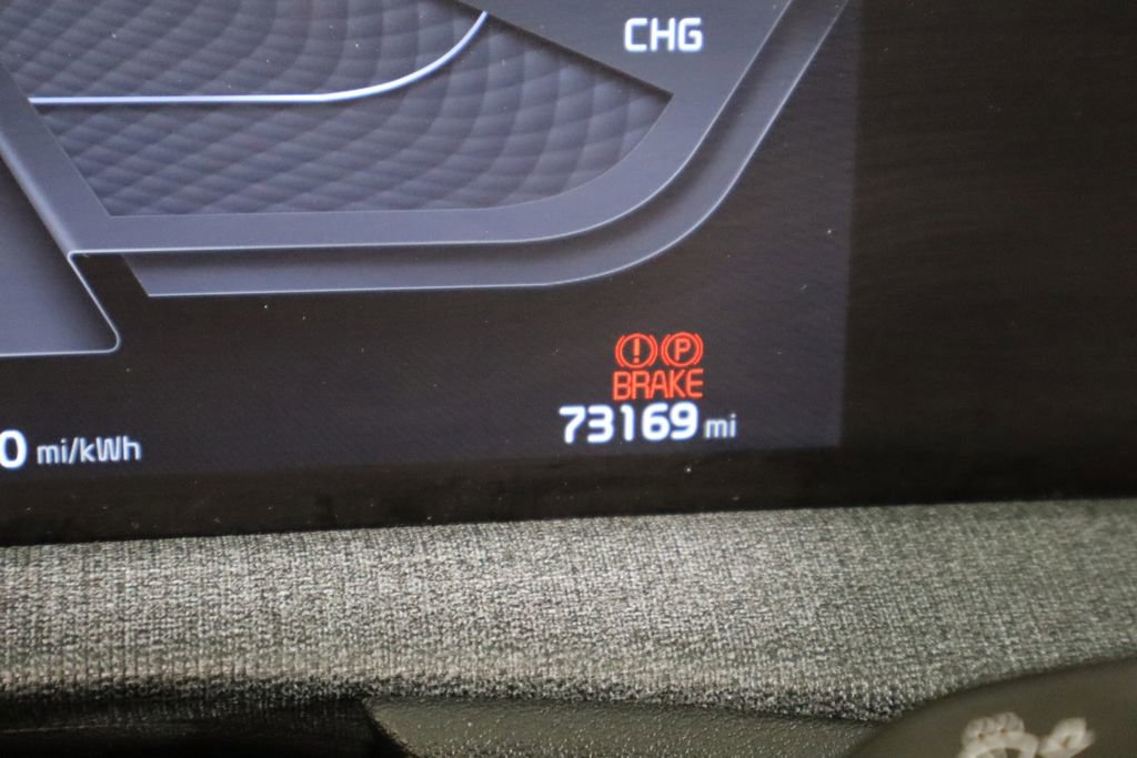 Used 2022 Kia EV6 Wind image 41