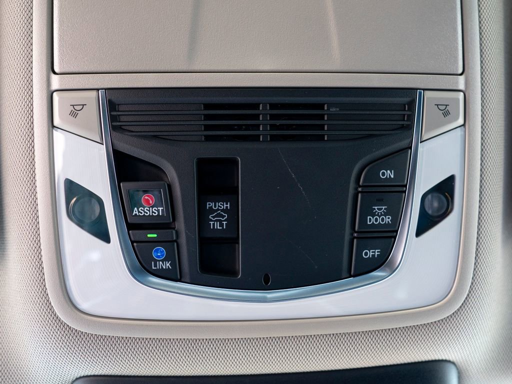 Certified 2021 Acura TLX Technology Package image 33