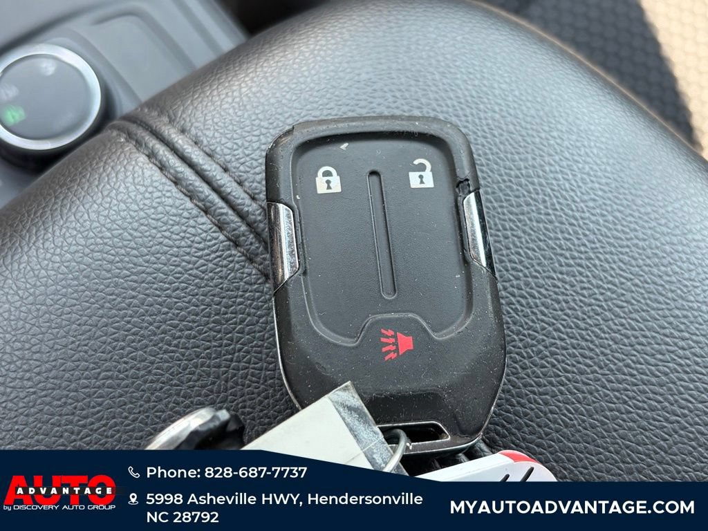 Used 2024 GMC Terrain SLE AWD/4WD image 19