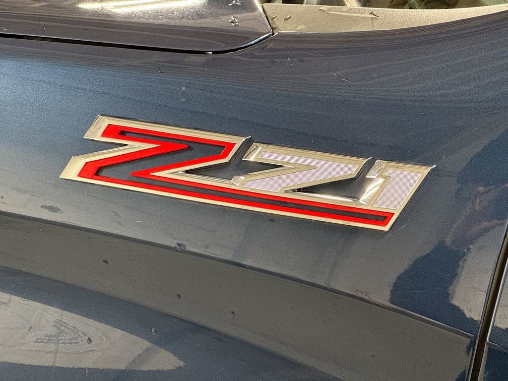 Used 2022 Chevrolet Silverado 1500 LT w/ Z71 Off-Road Package image 10