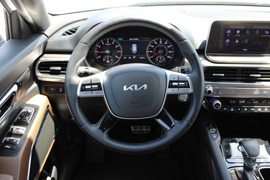 Used 2022 Kia Telluride SX w/ SX Prestige Package AWD/4WD image 20